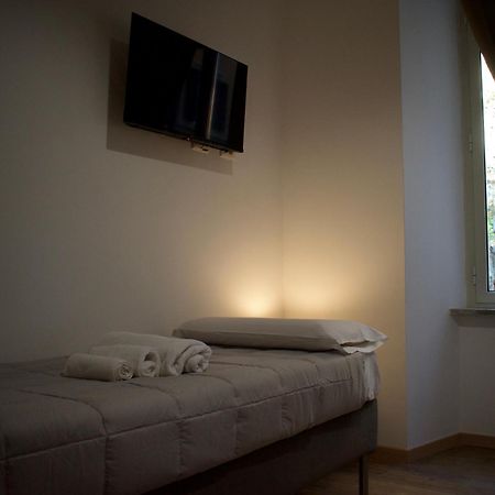 Lavinia Apartment In Trastevere Рим Екстер'єр фото