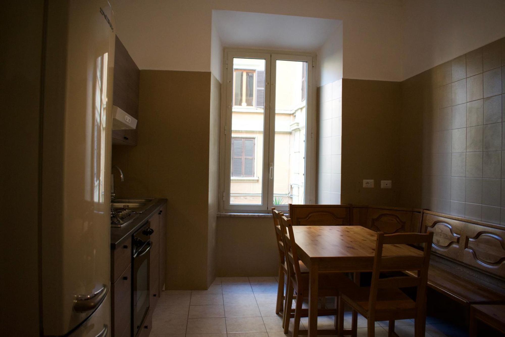 Lavinia Apartment In Trastevere Рим Екстер'єр фото
